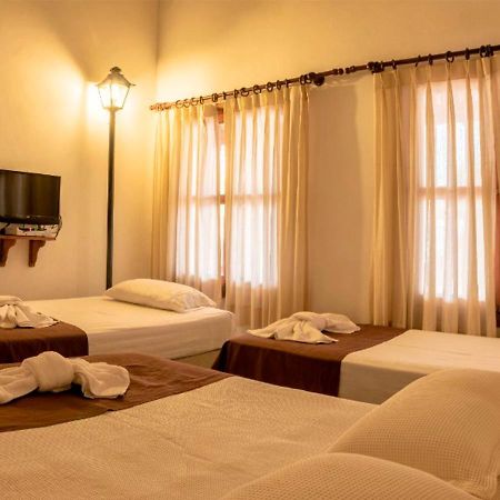 Hotel Mami Vilma Roboré Εξωτερικό φωτογραφία